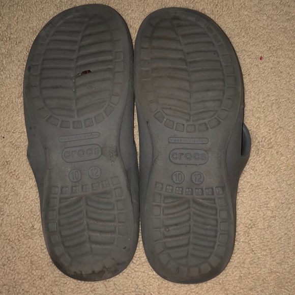 CROCS flip flop sandals - Picture 2 of 4